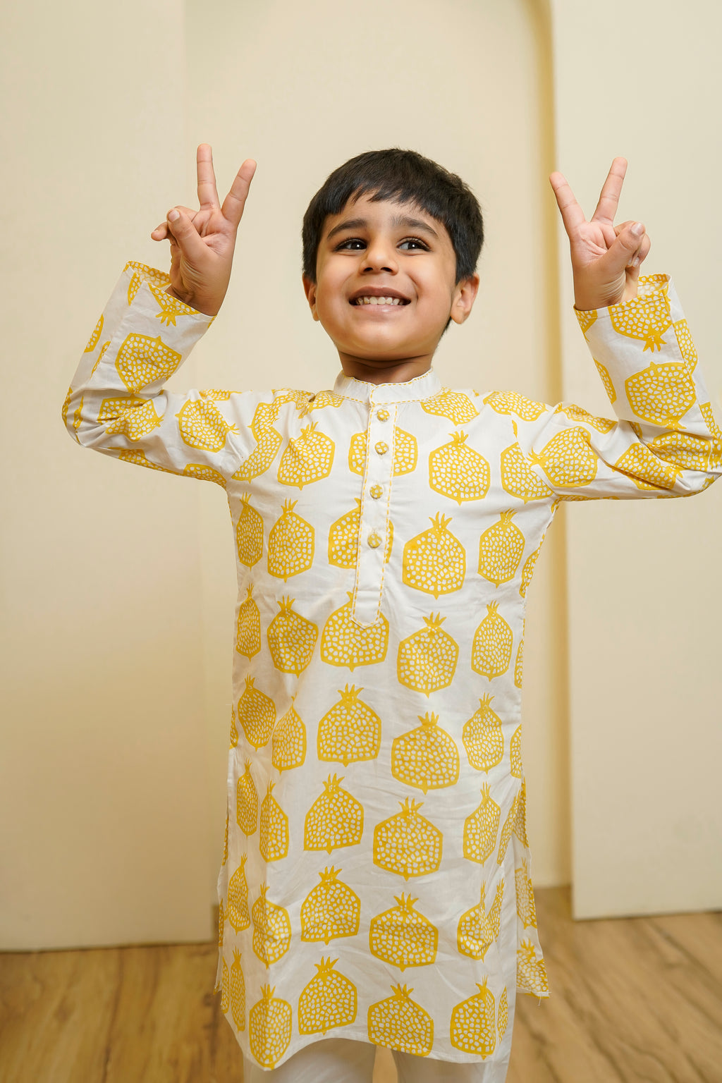 ANAAR KURTA PYJAMA SET