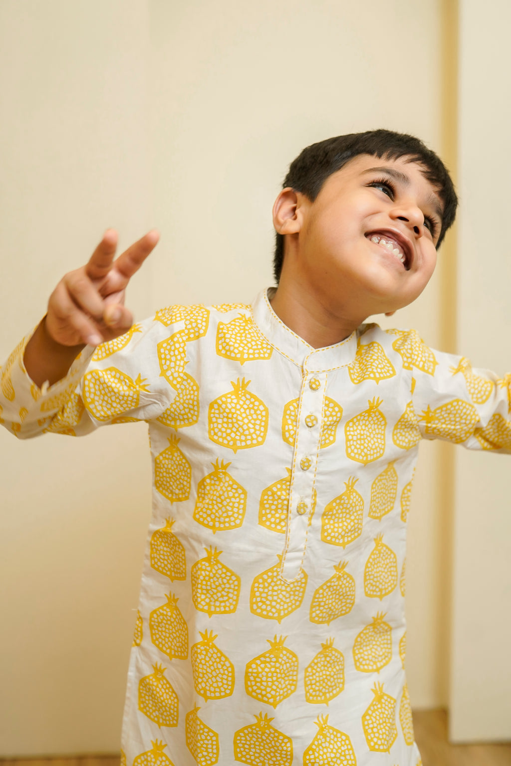 ANAAR KURTA PYJAMA SET