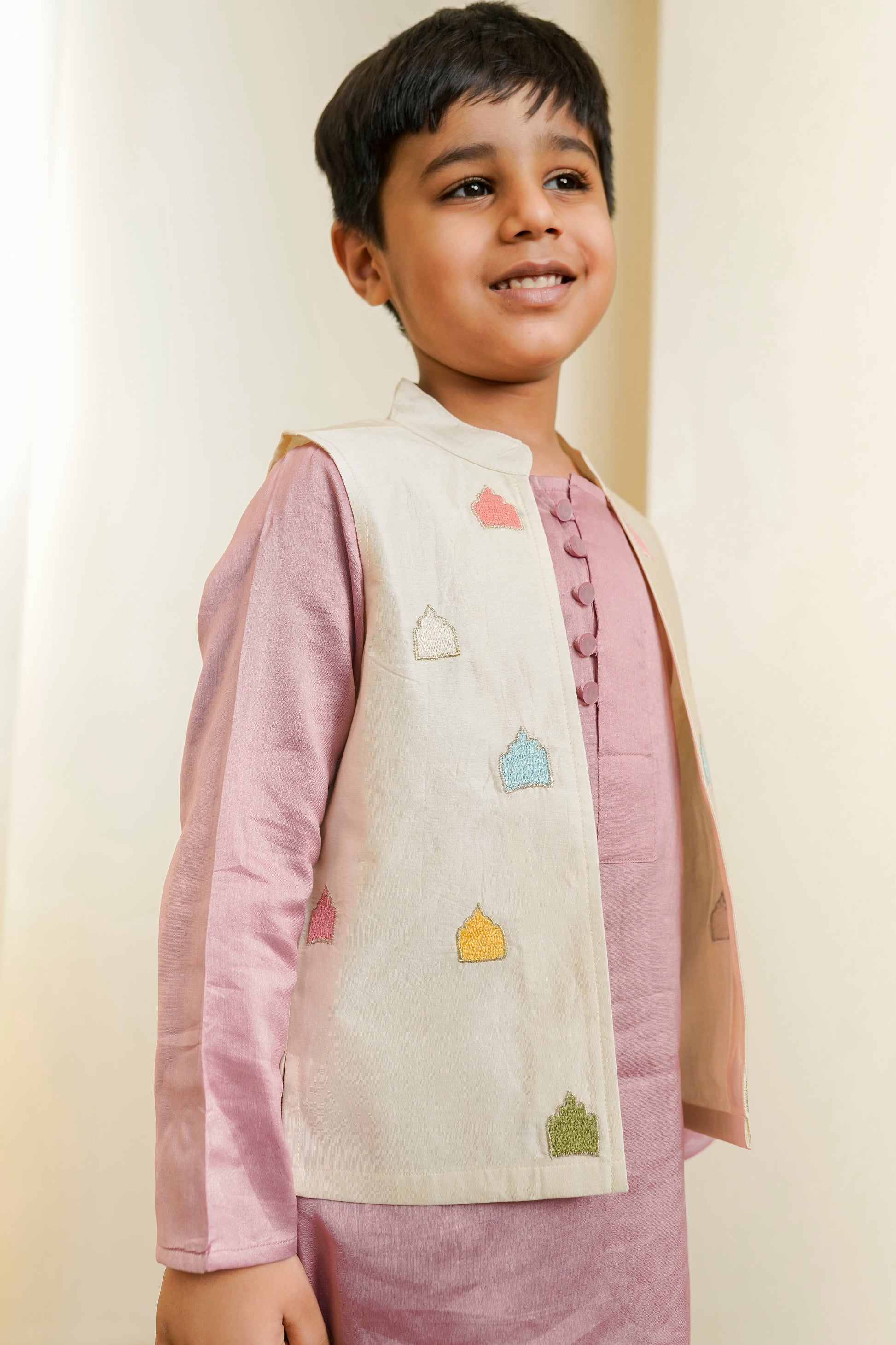 JHAROKHA BUNDI PANT SET