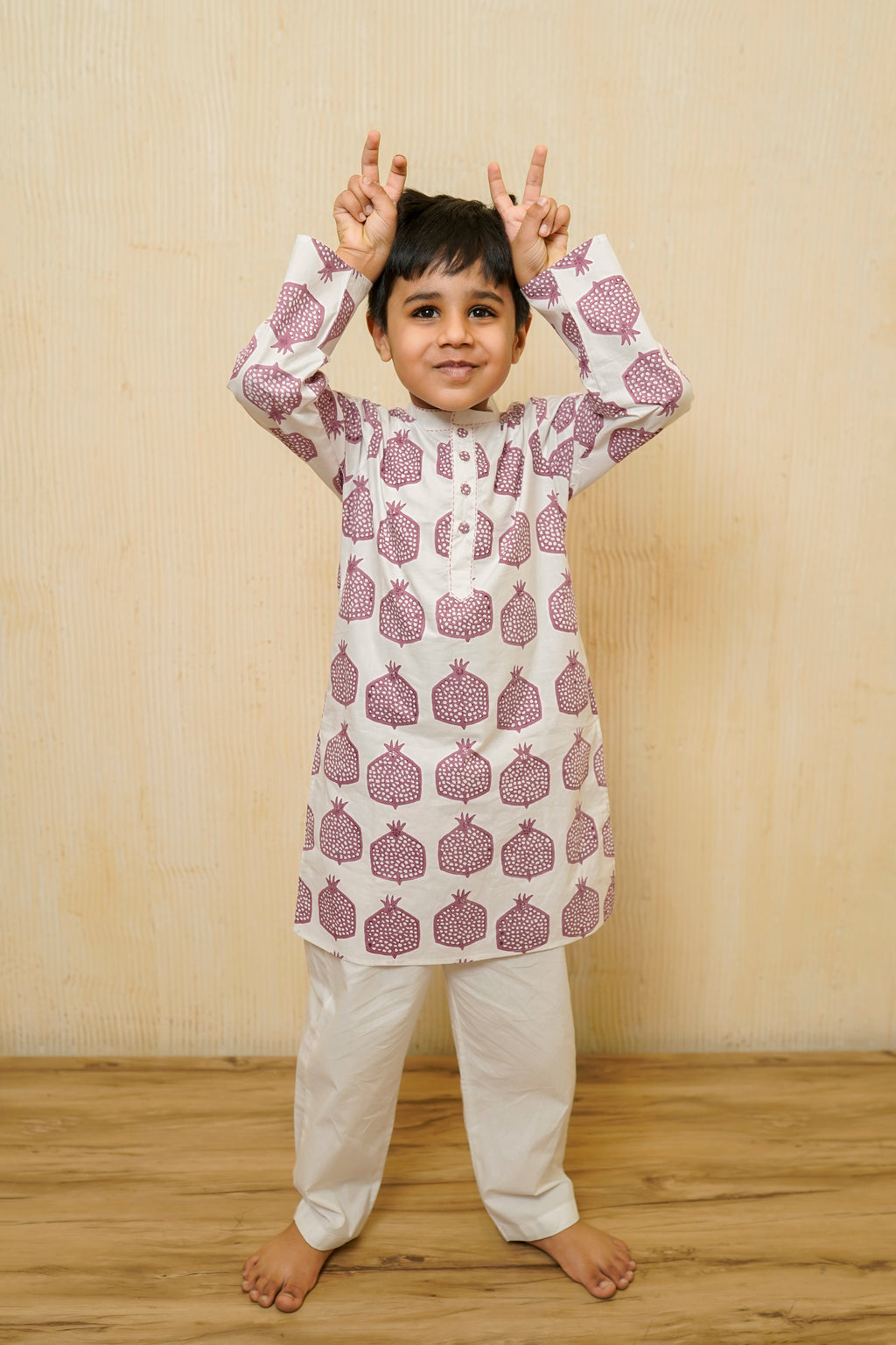 ANAAR KURTA PYJAMA SET